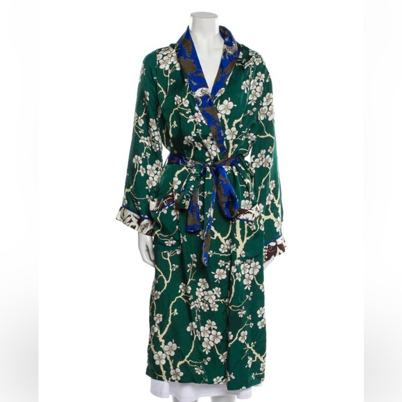 Warm Other - Warm Floral Green and Blue Robe